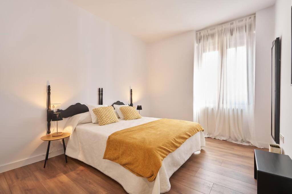 Amplio Alojamiento Centro Barrio Del Oeste Salamanca Exterior foto